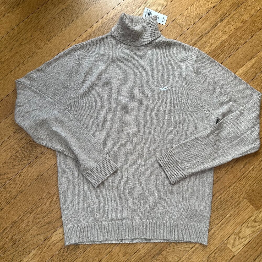 NWT Hollister Men's Lightweight Turtleneck Sweater in XL